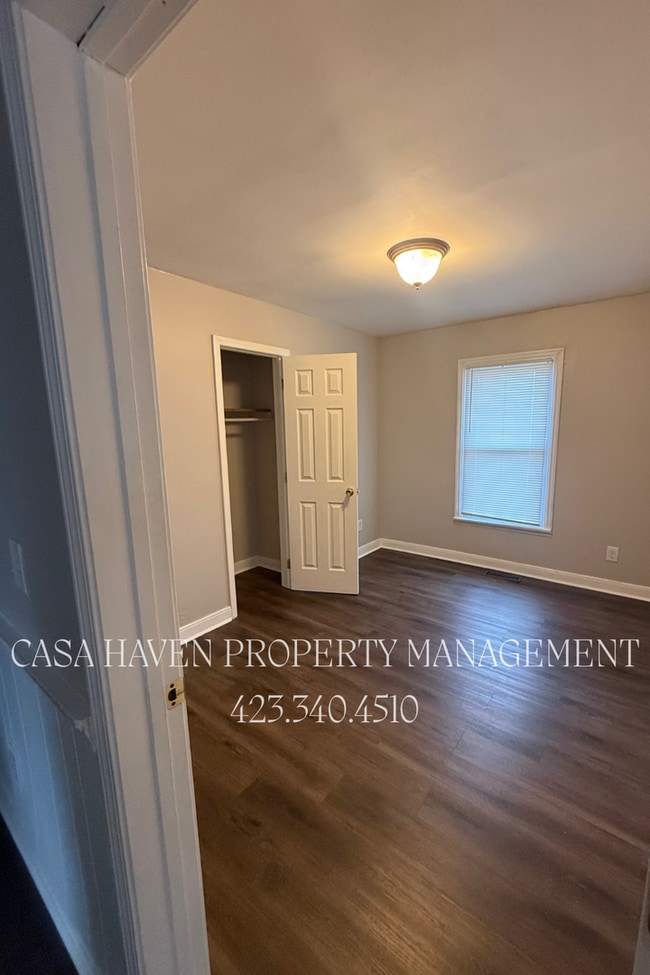 Building Photo - 1510 Linden St