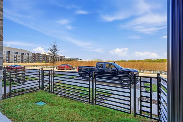 Building Photo - 1203 Doris May Dr