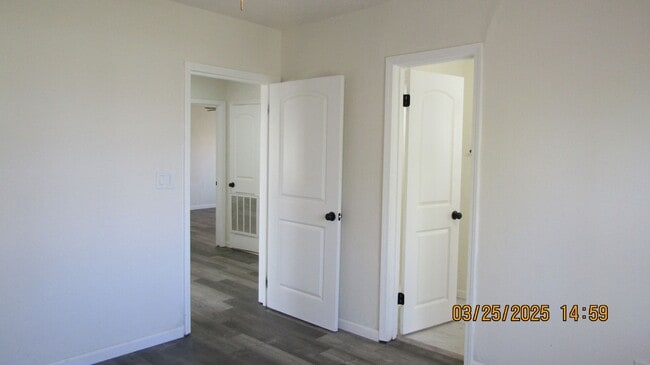 Building Photo - Newly renovated spacious cottage in Mountain View Subdivision!