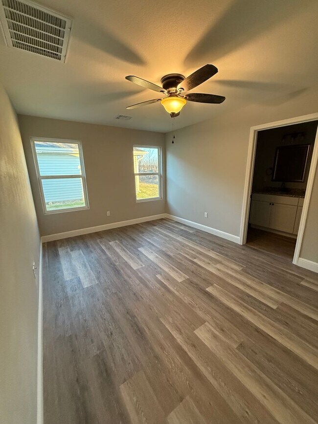 Building Photo - END OF YEAR SPECIAL: HALF OFF FIRST MONTH RENT!!!  BRAND NEW BUILD: 3 BEDROOM/ 2 BATHROOM HOUSE I...