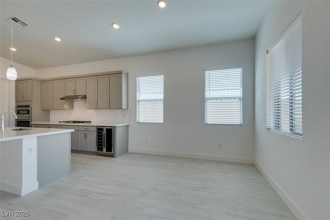Building Photo - 257 Piazzetta Pl
