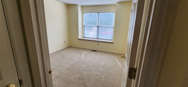 Building Photo - 3712 Olsney Dr