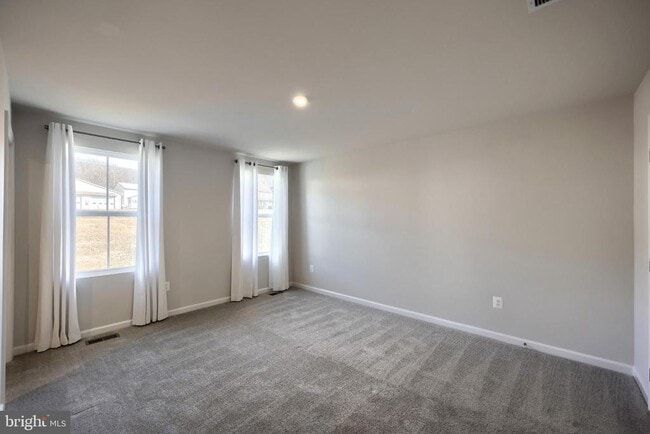 Building Photo - 77 Summerfield Dr