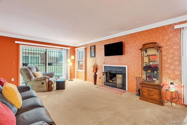 Building Photo - 3170 Woods Cir Dr