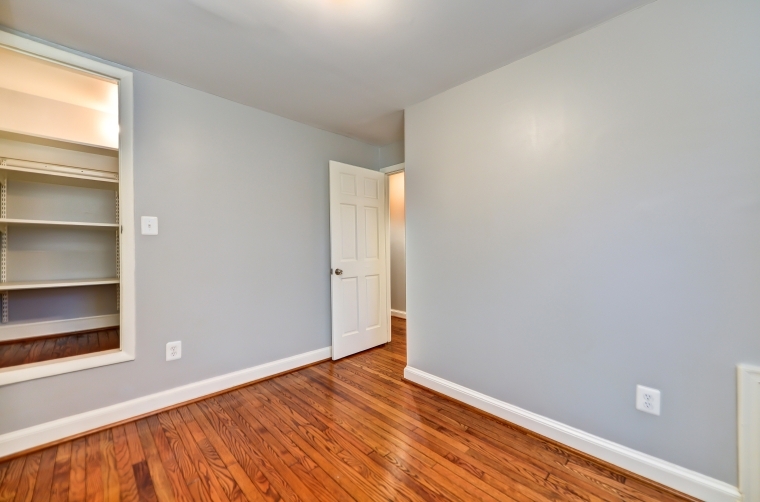 2nd bedroom - 1921 9 1/2 St NW