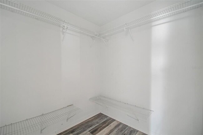 Building Photo - 4655 Doral Park Ave