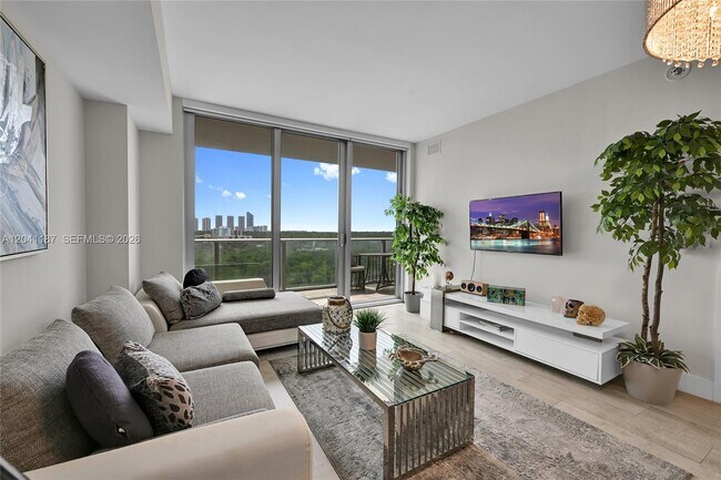 Building Photo - 16385 Biscayne Blvd