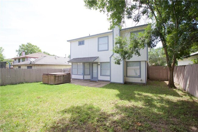 Building Photo - 1314 Garden Path Dr