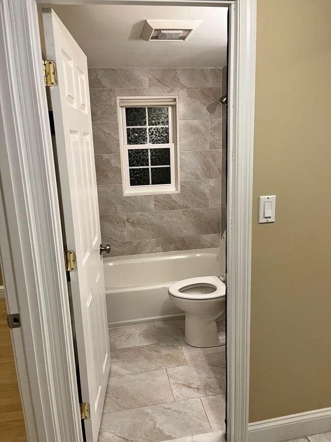 Primary Photo - 12 Greenmount St