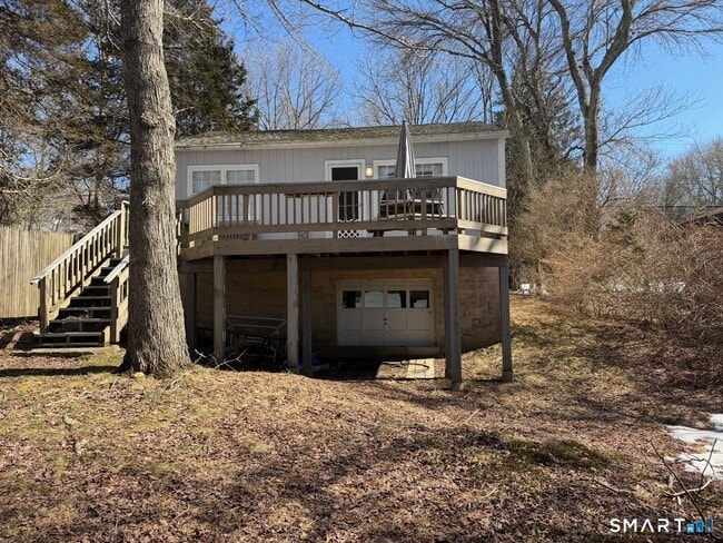 Building Photo - 45 Lakeside Dr