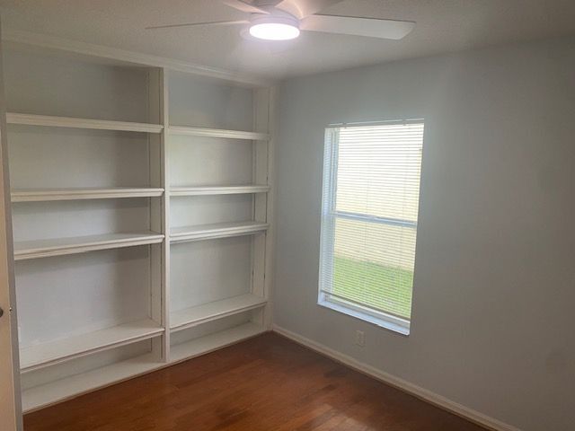 Building Photo - 7050 Woodibis Dr