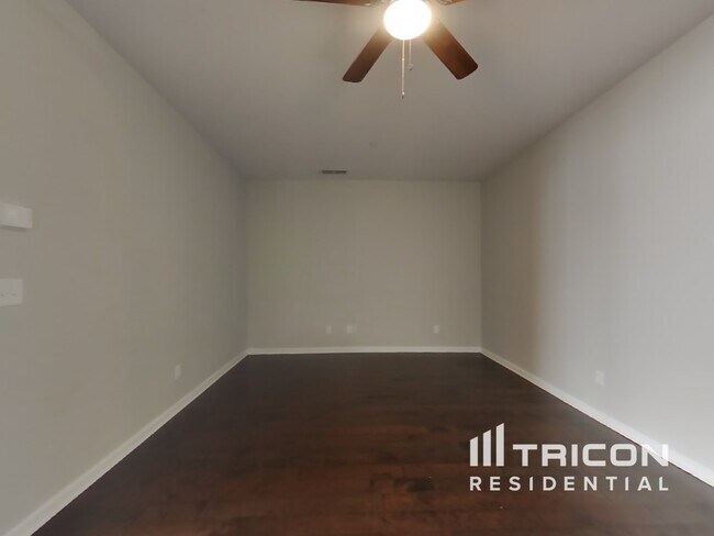 Building Photo - 508 Hickory Leaf Ct