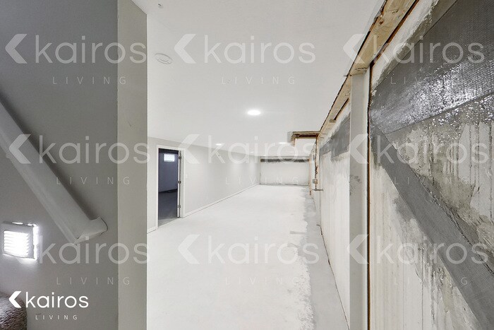 Building Photo - 2543 Pontchartrain Dr