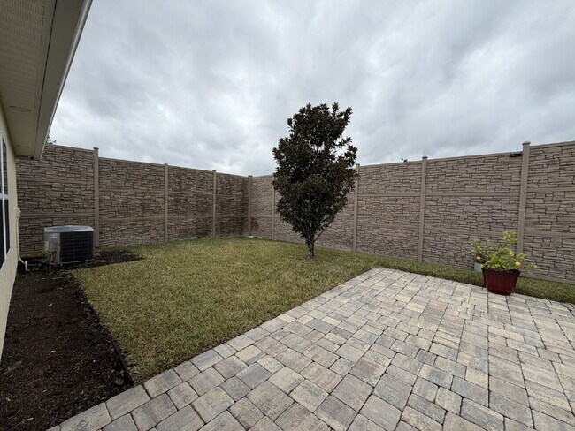 Building Photo - Beautiful Longleaf Home on Quiet Cul-de-Sac