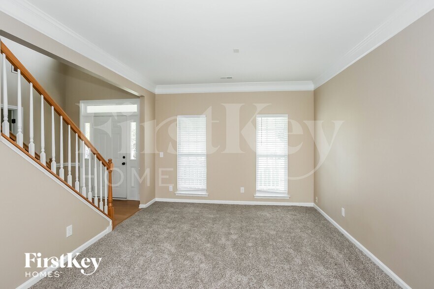 Building Photo - 10203 Fairbourne Ct