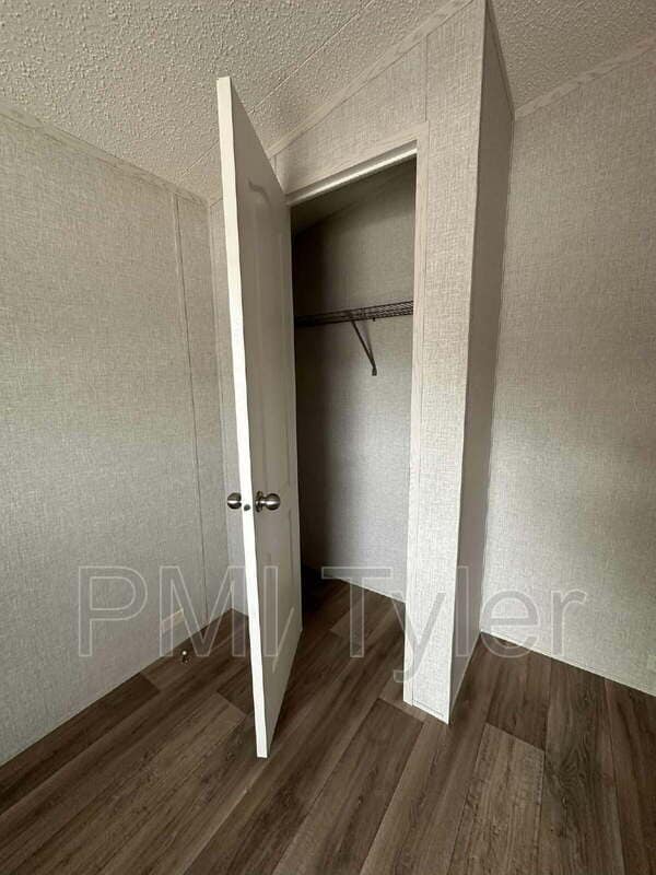 Building Photo - 119 Sugar Maple Ln