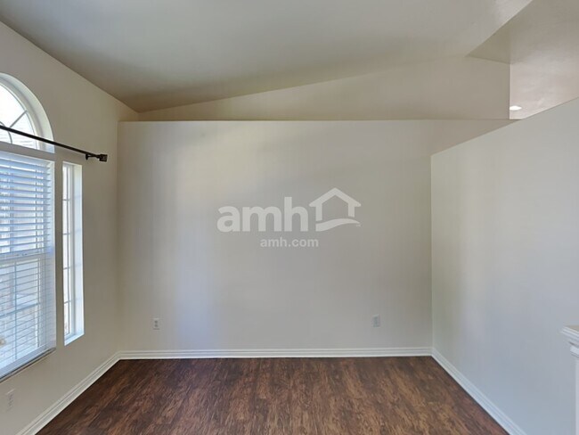 Building Photo - 2362 S 50 E