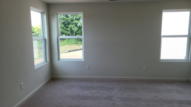 Building Photo - 13056 Hartswood Dr