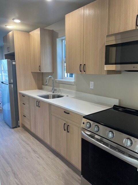 Building Photo - 302 CO-291