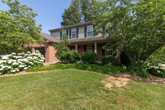 Building Photo - 2059 Arbor Springs Blvd