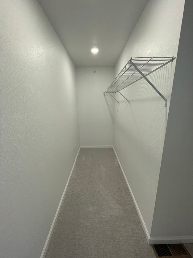 Building Photo - Townhomes Now Available in Strafford MO!