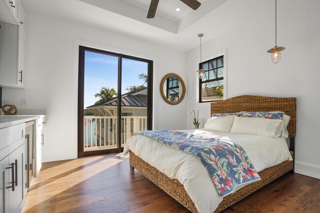 Building Photo - 19471 Harbor Rd S