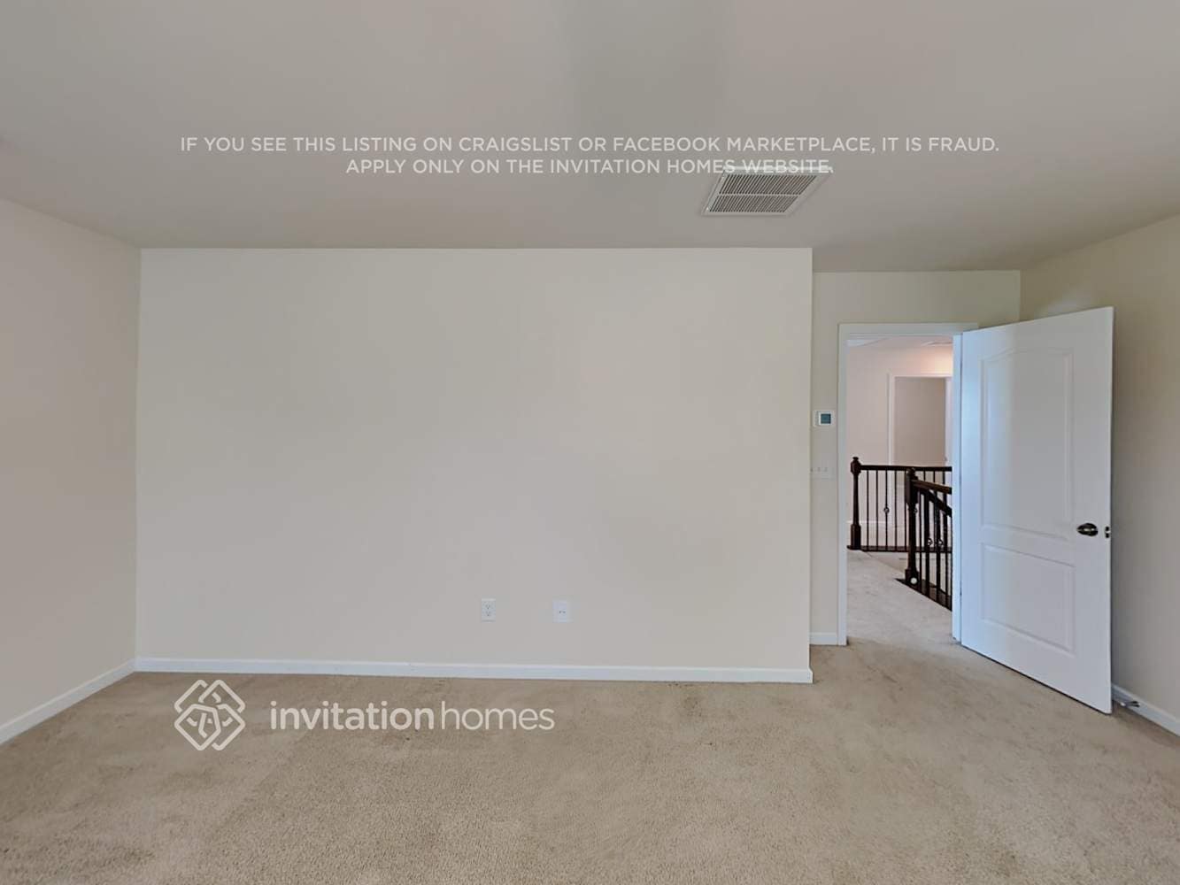 Building Photo - 13422 Hyperion Hills Ln