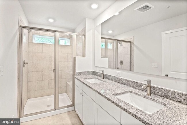 Building Photo - 6835 Winterhill Ln