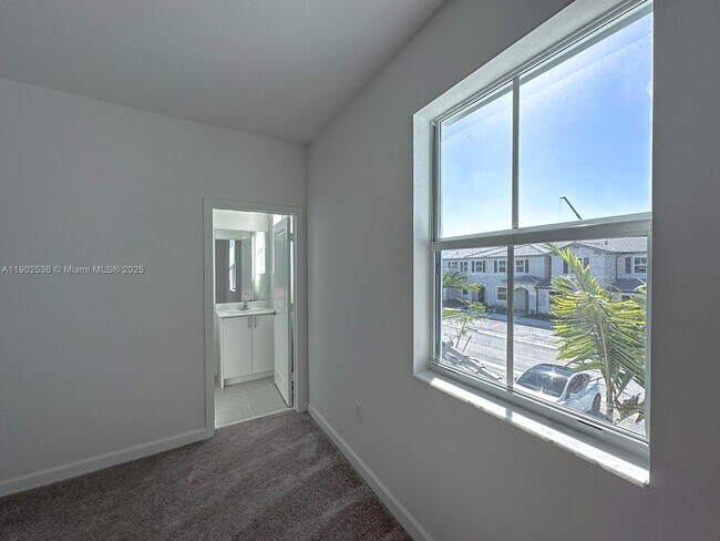Building Photo - 16261 SW 292nd St