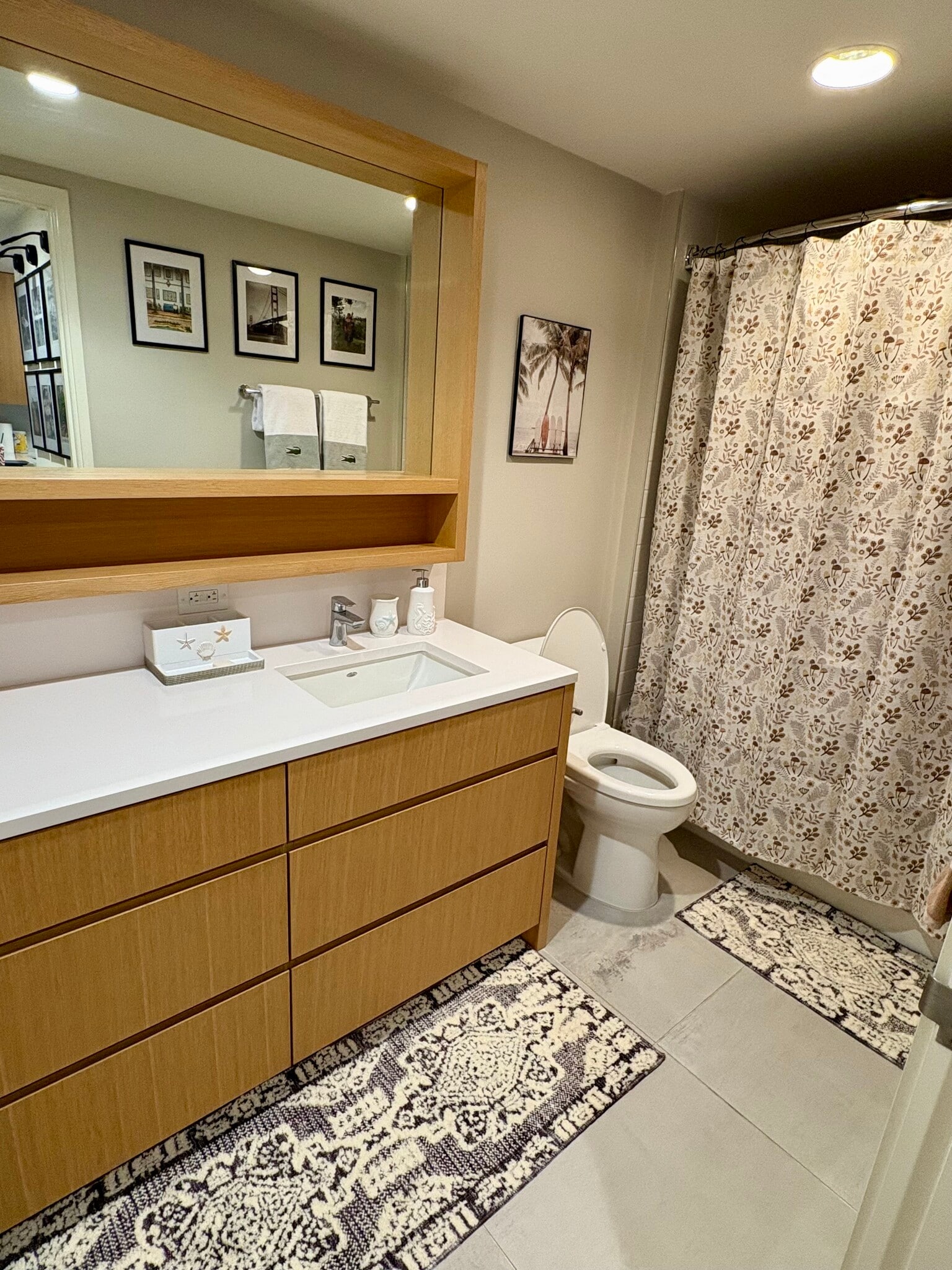 Bathroom - 1388 Kapiolani Blvd