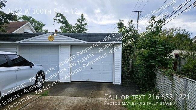 Building Photo - 3422 W 100th St