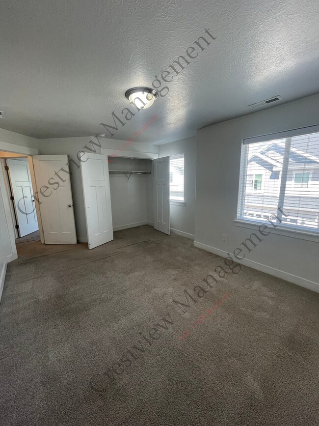 Building Photo - 4993 W Ticoa Ln