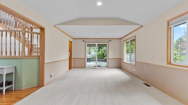 Building Photo - 24609 SE 45th Way