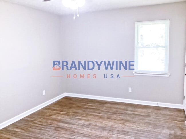 Building Photo - NO APPLICATION FEE....Apply Today!!