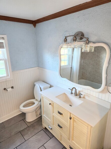 New Bathroom Vanity with Quartz Countertop - 1418 Johnson Rd