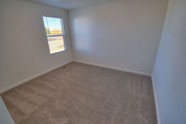 Building Photo - NEW CONSTRUCTION IN THE FAR NE HEIGHTS!!!!!