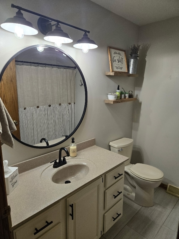 Building Photo - N9362 7th Ave