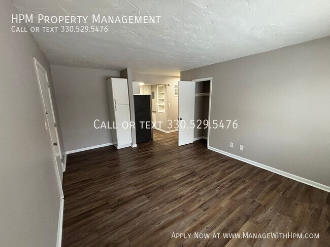 Building Photo - 21955 Miles Rd