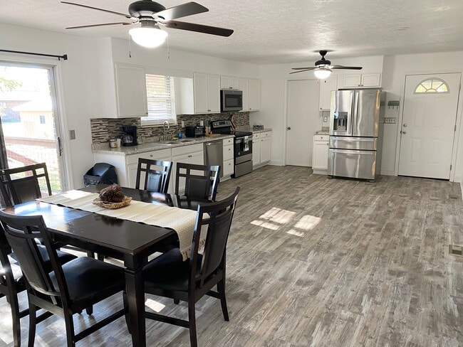 Primary Photo - 508 Westland Dr