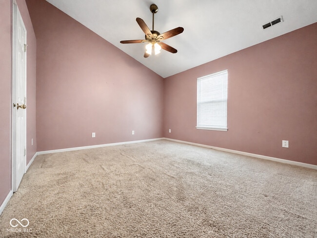 Building Photo - 7226 Parklake Cir