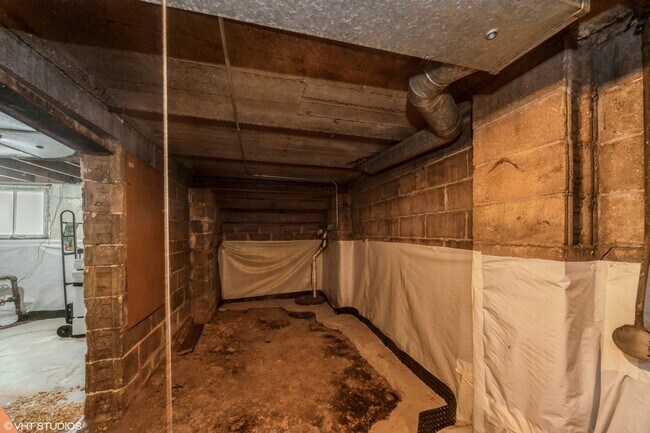 Building Photo - 848 Lee St
