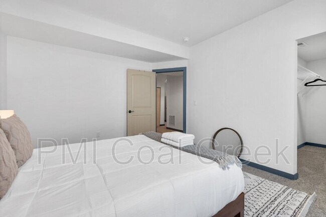 Building Photo - 145 Rudolph Ranch Road