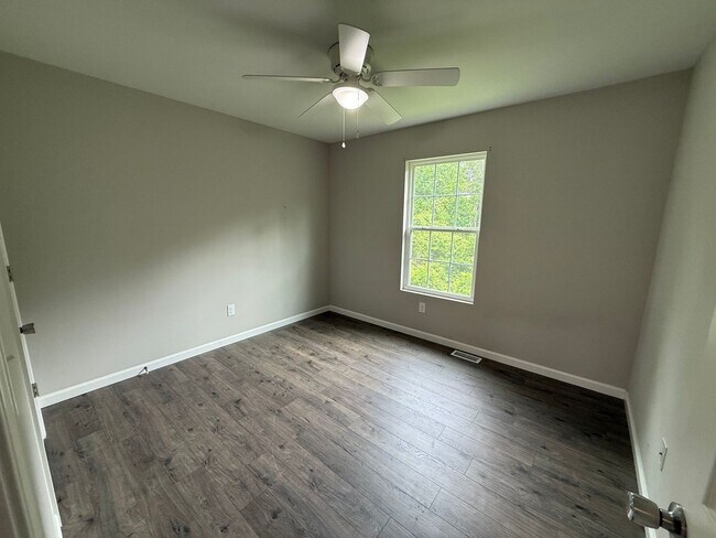 Building Photo - Newer Single-Family Home in Labadie, MO