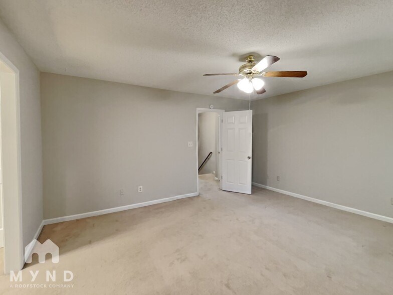 Building Photo - 727 Twin Brooks Ct