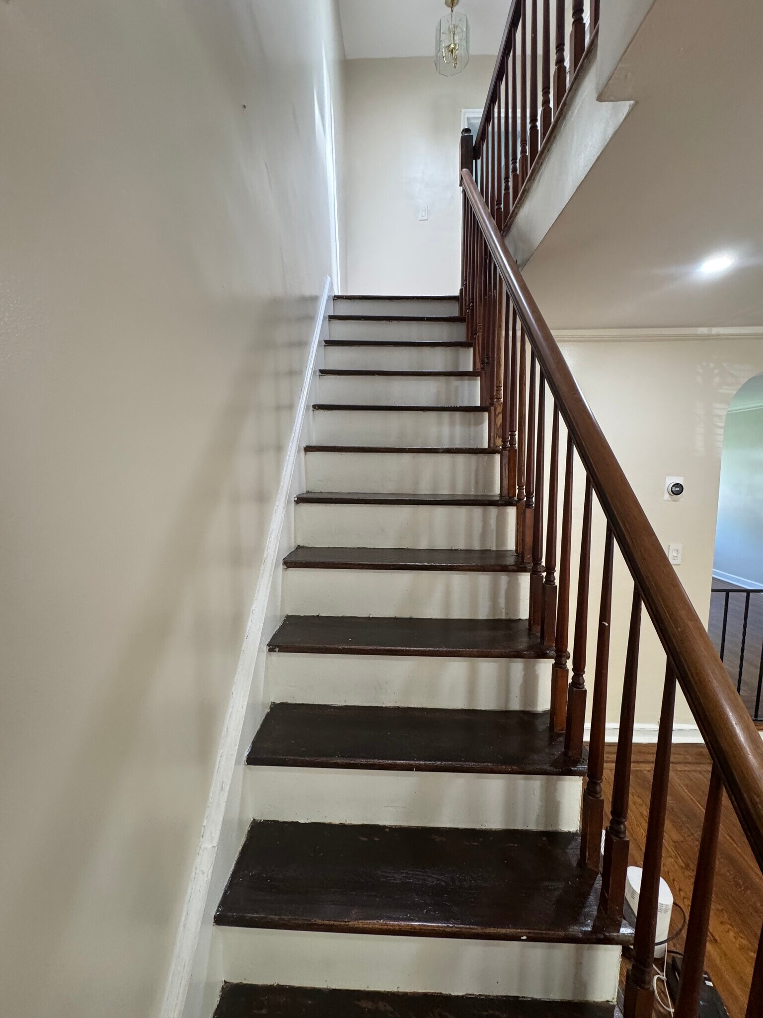 Building Photo - 4218 Bruner Ave