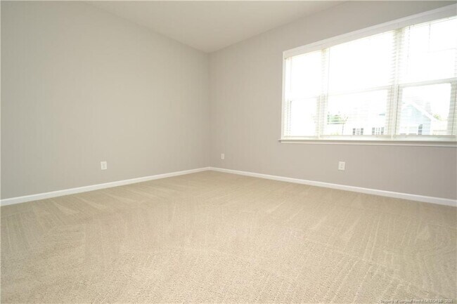 Building Photo - 977 Bristol Bridge Dr