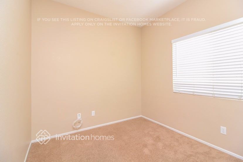 Building Photo - 25757 St Marta Dr