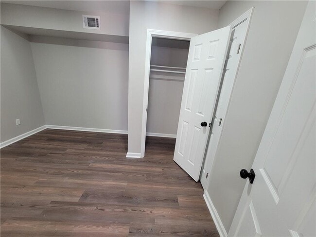 Building Photo - 655 Alcovy Woods Dr