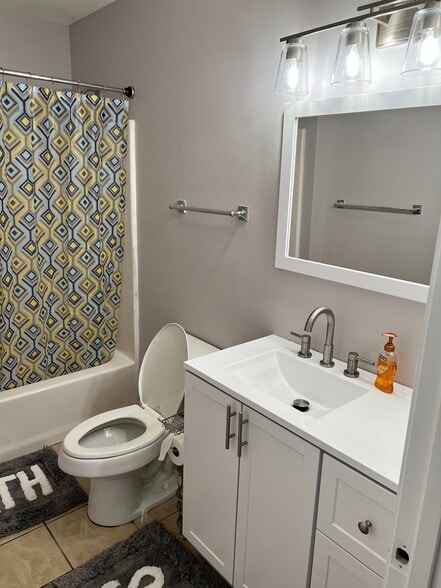 Bathroom 2 - 235 Main St