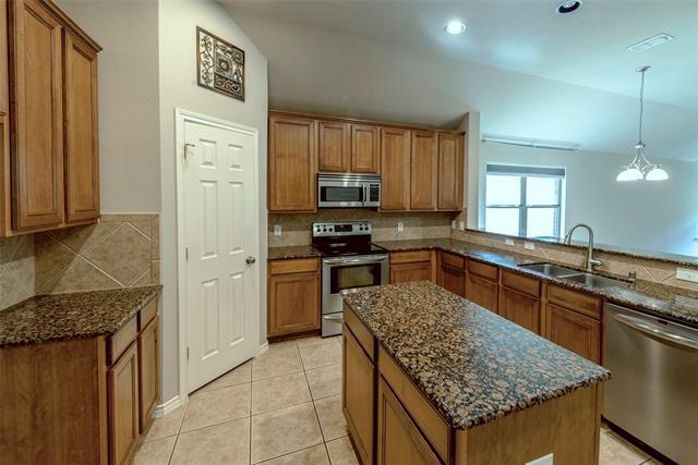 Building Photo - 3221 Timber Ridge Trail